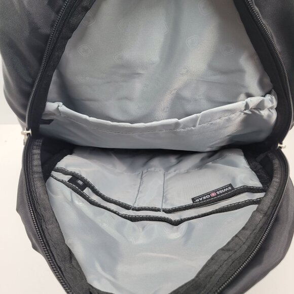 SwissGear Black Backpack With Multiple Compartments NWT - Picture 3 of 5